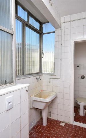 Apartamento à venda com 109m², 3 quartos e 1 vagaÁrea 