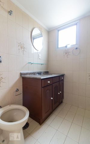 Apartamento para alugar com 70m², 2 quartos e 1 vagaBanheiro