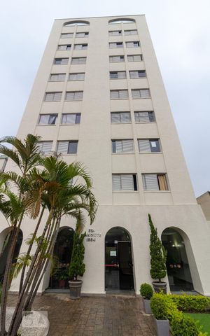 Apartamento para alugar com 70m², 2 quartos e 1 vagaFachada