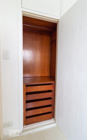 Apartamento para alugar com 70m², 2 quartos e 1 vagaDormitório 1