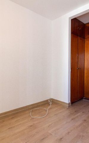 Apartamento para alugar com 70m², 2 quartos e 1 vagaDormitório 1
