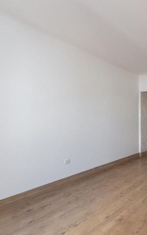 Apartamento para alugar com 70m², 2 quartos e 1 vagaSala
