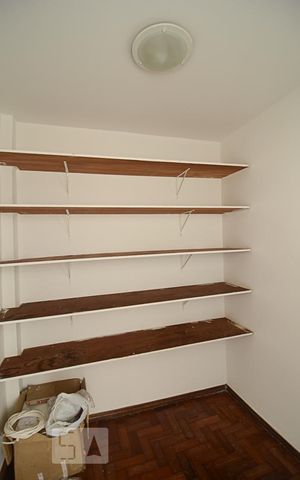 Apartamento para alugar com 139m², 2 quartos e 2 vagasQuarto Serviço