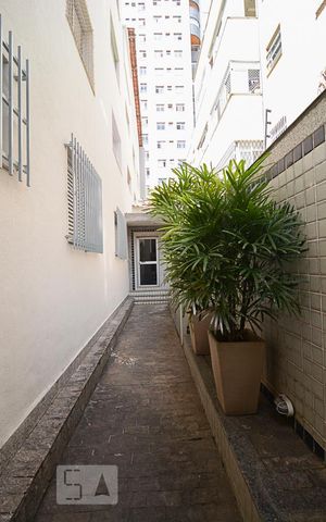 Apartamento para alugar com 139m², 2 quartos e 2 vagasEntrada