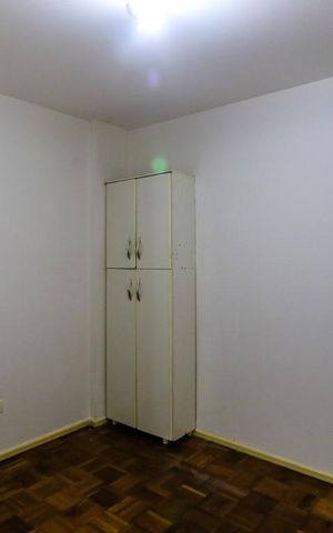 Apartamento à venda com 78m², 2 quartos e sem vaga Apartamento à venda com 78m², 2 quartos e sem vagaQuarto de Serviço