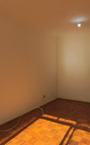Apartamento à venda com 78m², 2 quartos e sem vaga Apartamento à venda com 78m², 2 quartos e sem vagaSala