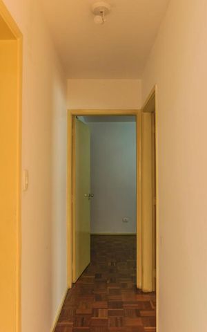 Apartamento à venda com 78m², 2 quartos e sem vaga Apartamento à venda com 78m², 2 quartos e sem vagaCorredor
