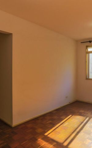 Apartamento à venda com 78m², 2 quartos e sem vaga Apartamento à venda com 78m², 2 quartos e sem vagaSala