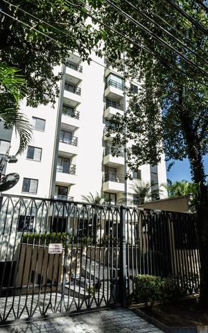 Apartamento para alugar com 70m², 3 quartos e 1 vagaFachada