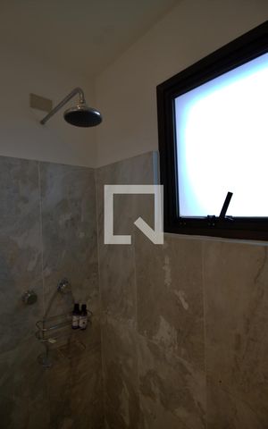 Apartamento à venda com 235m², 3 quartos e 4 vagas Apartamento à venda com 235m², 3 quartos e 4 vagasBanheiro da Suíte 2