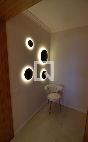 Apartamento à venda com 235m², 3 quartos e 4 vagas Apartamento à venda com 235m², 3 quartos e 4 vagasHall de entrada