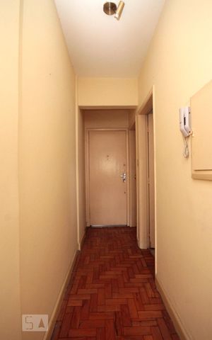 Apartamento para alugar com 55m², 1 quarto e sem vagaCorredor
