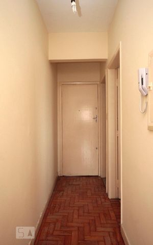 Apartamento para alugar com 55m², 1 quarto e sem vagaCorredor