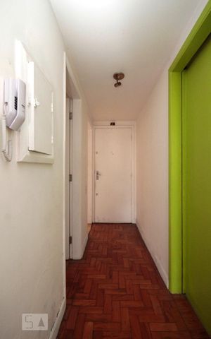 Apartamento para alugar com 55m², 1 quarto e sem vagaCorredor