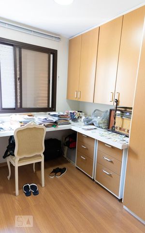 Apartamento para alugar com 134m², 3 quartos e 2 vagas Apartamento para alugar com 134m², 3 quartos e 2 vagasQuarto 3
