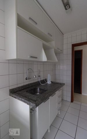 Apartamento à venda com 45m², 2 quartos e 1 vaga Apartamento à venda com 45m², 2 quartos e 1 vagaCozinha