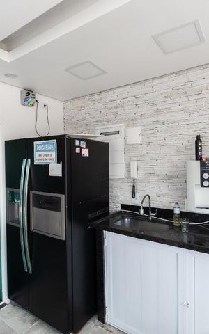Casa à venda com 280m², 4 quartos e 1 vagaChurrasqueira