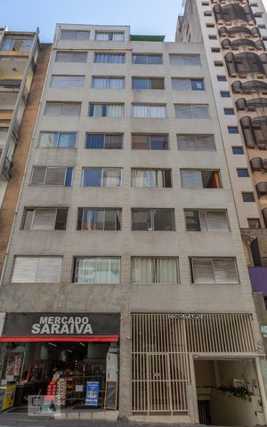 Apartamento para alugar com 65m², 1 quarto e sem vagaFachada
