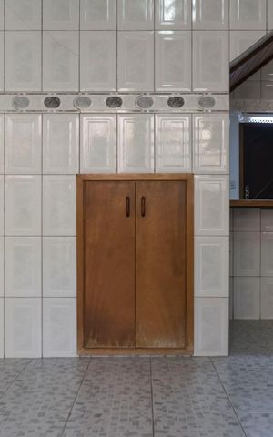 Casa para alugar com 160m², 2 quartos e 1 vaga1o. Andar - Cozinha (Armários)