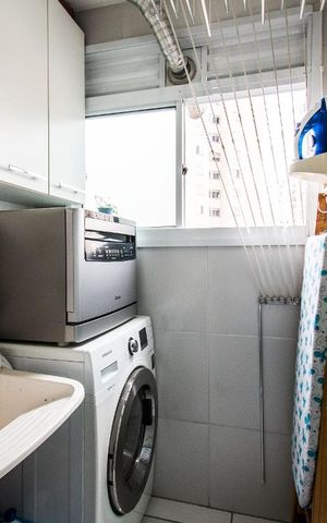 Apartamento à venda com 45m², 2 quartos e 1 vagaÁrea de Serviço