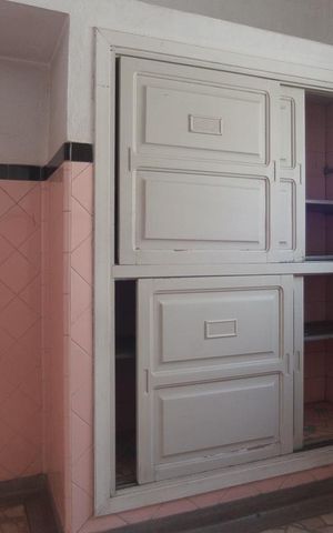 Casa à venda com 200m², 3 quartos e 4 vagas Casa à venda com 200m², 3 quartos e 4 vagasCozinha