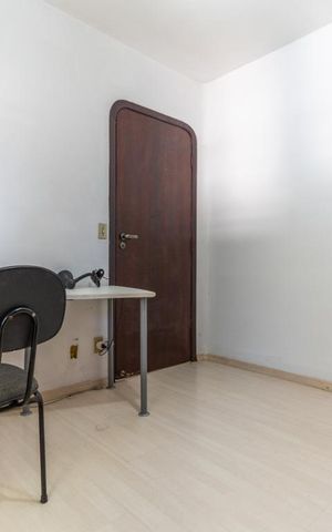 Casa à venda com 530m², 5 quartos e 5 vagas Casa à venda com 530m², 5 quartos e 5 vagasQuarto 1