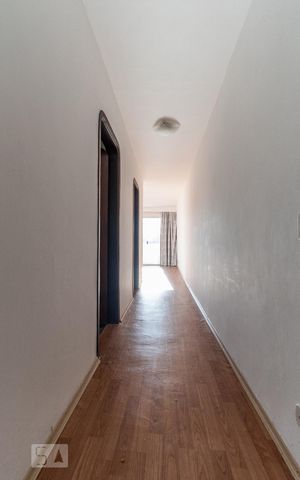 Casa à venda com 530m², 5 quartos e 5 vagas Casa à venda com 530m², 5 quartos e 5 vagasSuíte 1