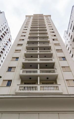 Apartamento para alugar com 65m², 2 quartos e 1 vagaFachada