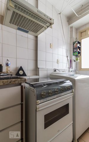 Apartamento para alugar com 65m², 2 quartos e 1 vaga Apartamento para alugar com 65m², 2 quartos e 1 vagaCozinha