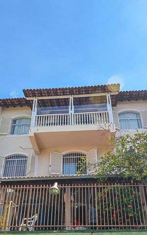 Casa para alugar com 450m², 7 quartos e 3 vagasFachada interna