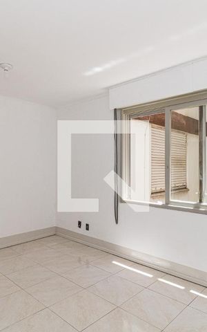 Apartamento à venda com 40m², 1 quarto e sem vagaSala/Quarto