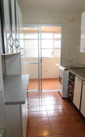 Apartamento para alugar com 70m², 2 quartos e 1 vagaCozinha armários