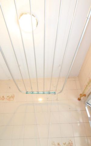 Apartamento para alugar com 70m², 2 quartos e 1 vagaÁrea de serviço varal