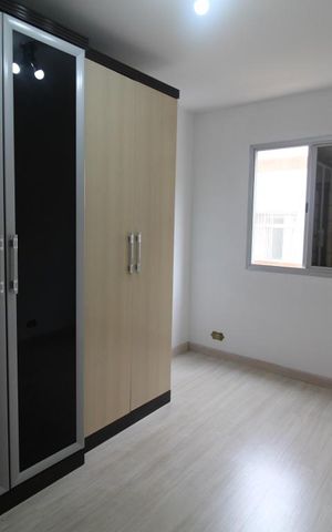 Apartamento para alugar com 70m², 2 quartos e 1 vagaQuarto 1 armarios