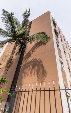 Apartamento à venda com 57m², 2 quartos e 1 vaga Apartamento à venda com 57m², 2 quartos e 1 vagaFachada