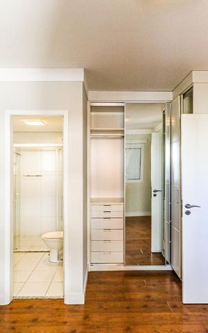 Apartamento para alugar com 98m², 3 quartos e 2 vagas Apartamento para alugar com 98m², 3 quartos e 2 vagasSuíte