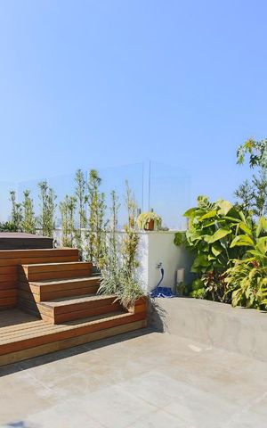 Apartamento à venda com 150m², 2 quartos e 1 vaga Apartamento à venda com 150m², 2 quartos e 1 vagaQuintal