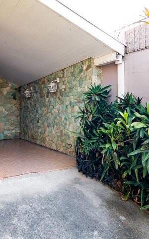 Casa para alugar com 500m², 3 quartos e 3 vagas Casa para alugar com 500m², 3 quartos e 3 vagasGaragem Frente