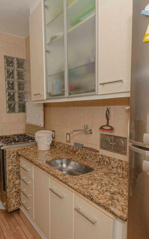 Apartamento para alugar com 65m², 2 quartos e 1 vagaCozinha