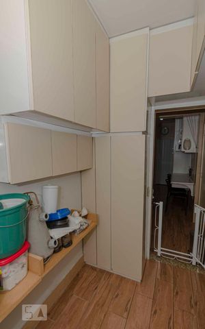 Apartamento para alugar com 65m², 2 quartos e 1 vagaQuarto de Serviço