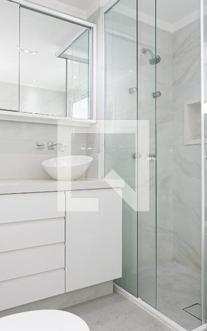 Apartamento à venda com 134m², 1 quarto e 2 vagas Apartamento à venda com 134m², 1 quarto e 2 vagasBanheiro