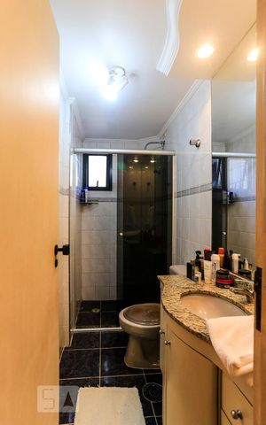 Apartamento para alugar com 70m², 3 quartos e 1 vaga Apartamento para alugar com 70m², 3 quartos e 1 vagaBanheiro