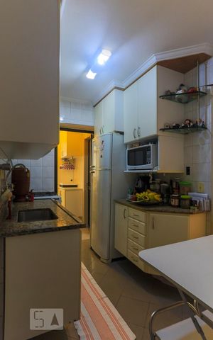 Apartamento para alugar com 70m², 3 quartos e 1 vaga Apartamento para alugar com 70m², 3 quartos e 1 vagaCozinha