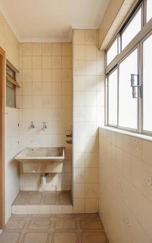 Apartamento à venda com 97m², 2 quartos e 1 vagaÁrea de Serviço
