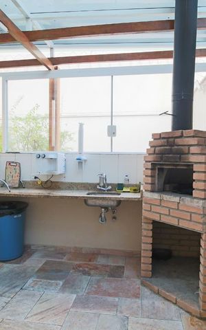 Apartamento à venda com 48m², 2 quartos e 1 vaga Apartamento à venda com 48m², 2 quartos e 1 vagaChurrasqueira