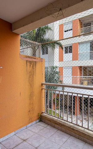 Apartamento à venda com 48m², 2 quartos e 1 vaga Apartamento à venda com 48m², 2 quartos e 1 vagaVaranda