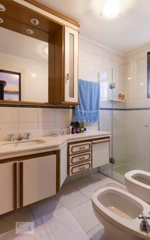 Apartamento à venda com 400m², 4 quartos e 5 vagasBanheiro Suíte 1