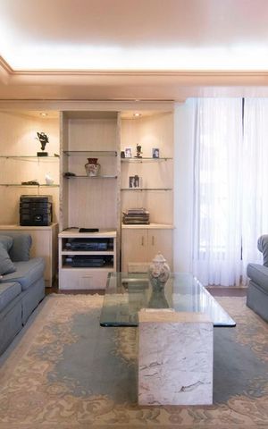 Apartamento à venda com 400m², 4 quartos e 5 vagasSala