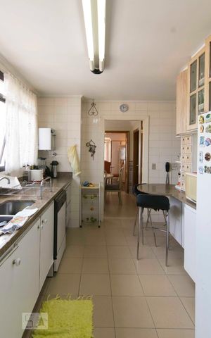 Apartamento à venda com 400m², 4 quartos e 5 vagasCozinha