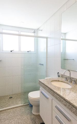 Apartamento para alugar com 110m², 3 quartos e 2 vagasBanheiro da Suíte